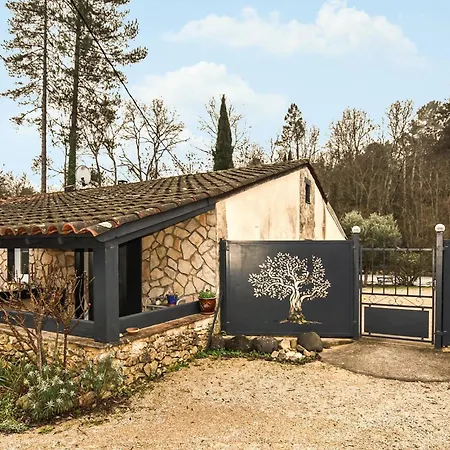 Maison Avec Piscine Privee 펜션 살라바스